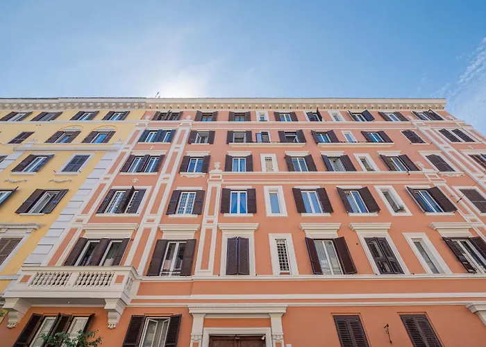 Castel Sant Angelo'S Harmonious Apartment